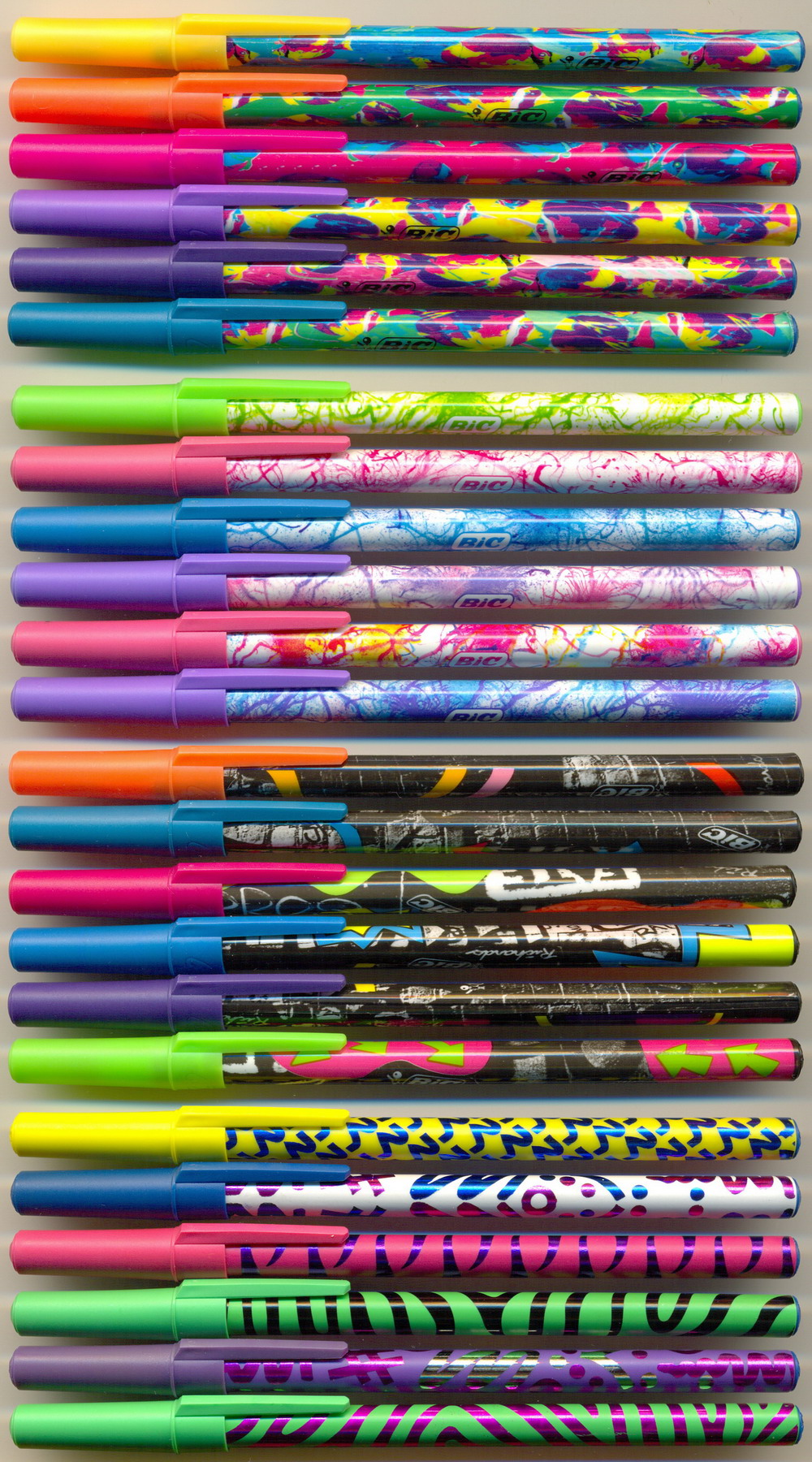 BIC ROUND STIC WAVELENGTHS 2  Fish Stics / Rad Writers / City Writes / ...